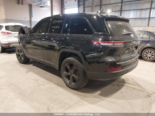 Jeep Grand Cherokee 2023 1C4RJHAG6PC619628 Image 3