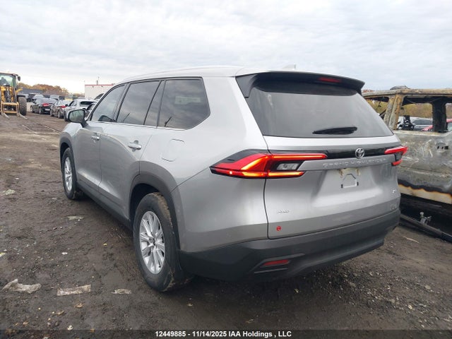 Toyota Grand Highlander Xle 2024 5TDAAAB58RS026470 Image 3