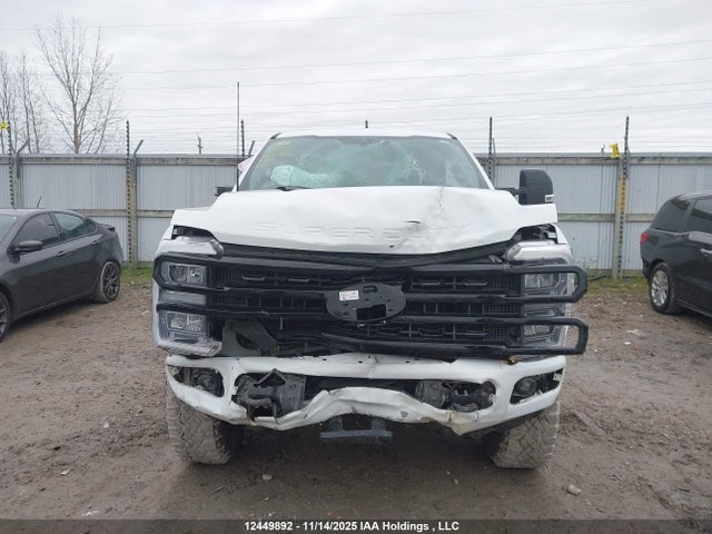 12449892 :رقم المزاد ، 1FT8W3BN0PEE09236 vin ، 2023 Ford F-350 Xlt مزاد بيع