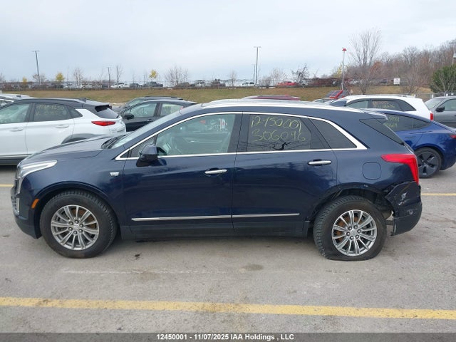 1GYKNDRS1HZ306096 Cadillac XT5