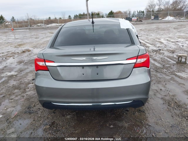 Aukcja sprzedaży 2013 Chrysler 200 Touring, vin: 1C3CCBBB6DN758646, numer aukcji: 12450047