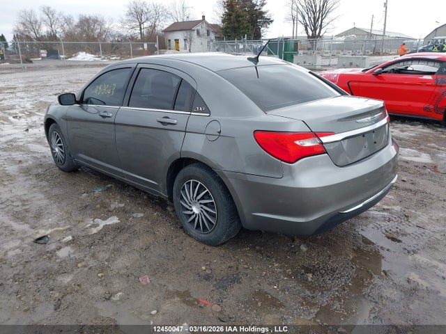 Aukcja sprzedaży 2013 Chrysler 200 Touring, vin: 1C3CCBBB6DN758646, numer aukcji: 12450047