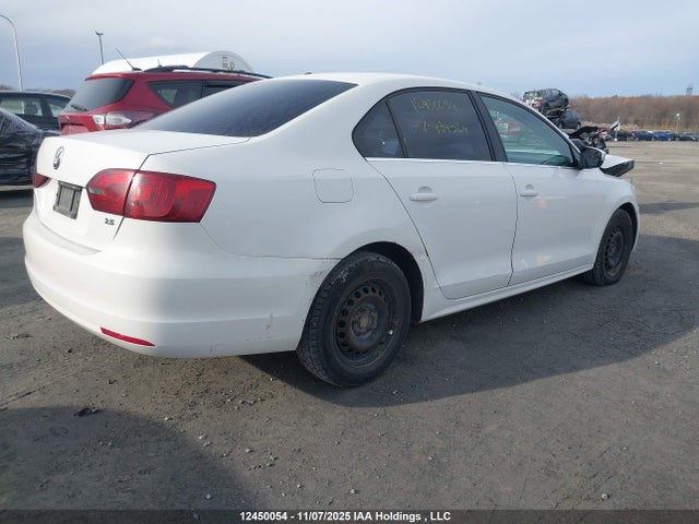 12450054 :رقم المزاد ، 3VWDX7AJ8DM434924 vin ، 2013 Volkswagen Jetta مزاد بيع