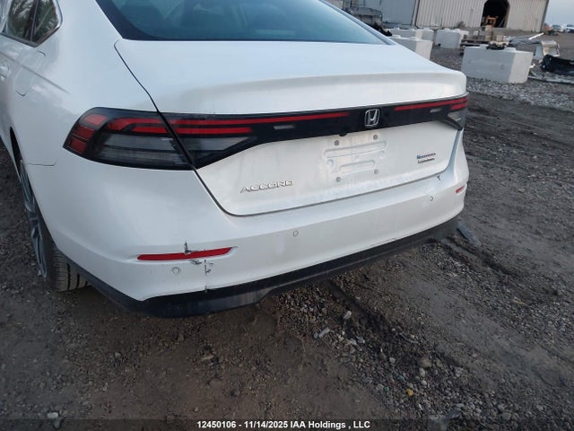 12450106 :رقم المزاد ، 1HGCY2F82RA801438 vin ، 2024 Honda Accord Hybrid Touring مزاد بيع