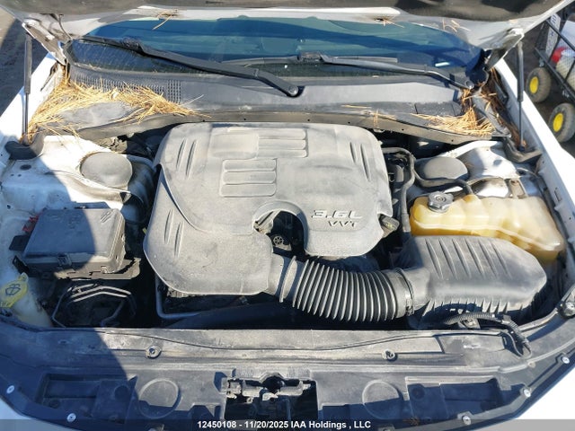 Chrysler 300 2015 2C3CCARG4FH782063 Image 10
