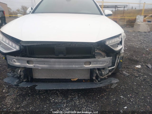 Продажа на аукционе авто 2020 Audi A4 Komfort, vin: WAUANAF43LN010855, номер лота: 12450128