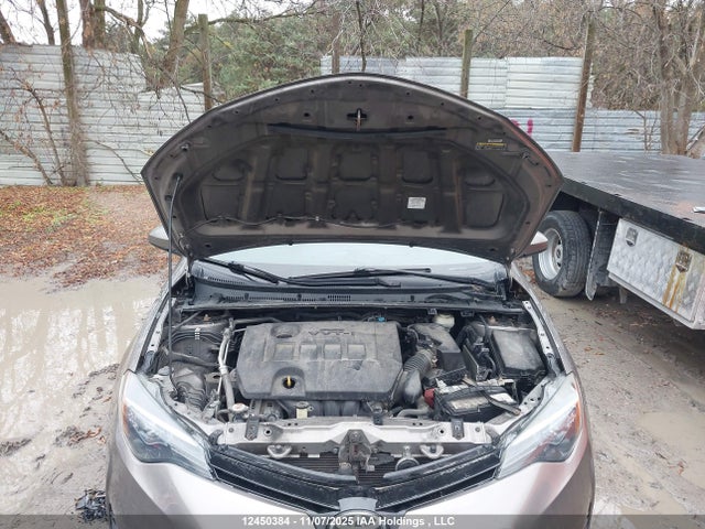 12450384 :رقم المزاد ، 2T1BURHE9JC006713 vin ، 2018 Toyota Corolla L/le/xle/se/xse مزاد بيع