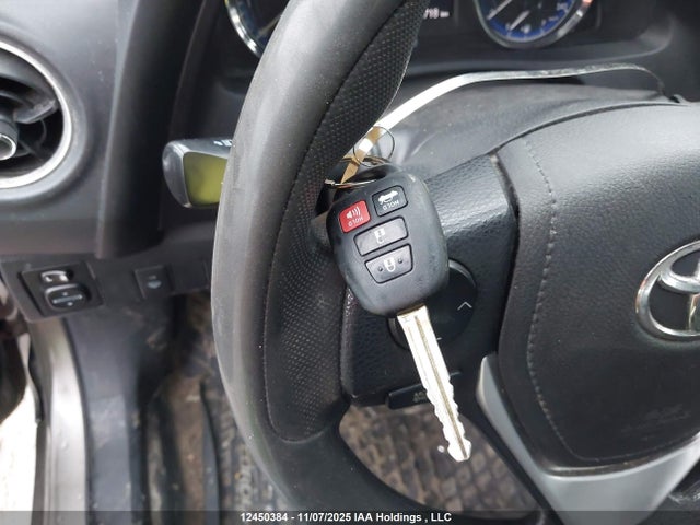 12450384 :رقم المزاد ، 2T1BURHE9JC006713 vin ، 2018 Toyota Corolla L/le/xle/se/xse مزاد بيع