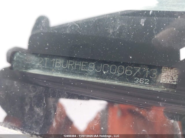 12450384 :رقم المزاد ، 2T1BURHE9JC006713 vin ، 2018 Toyota Corolla L/le/xle/se/xse مزاد بيع