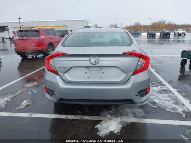 12450416 :رقم المزاد ، 2HGFC2F52HH037835 vin ، 2017 Honda Civic Lx مزاد بيع