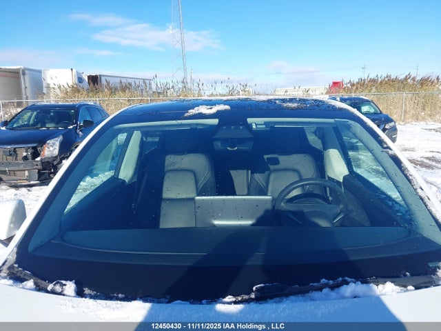 7SAYGDEE9NF432480 Tesla Model Y