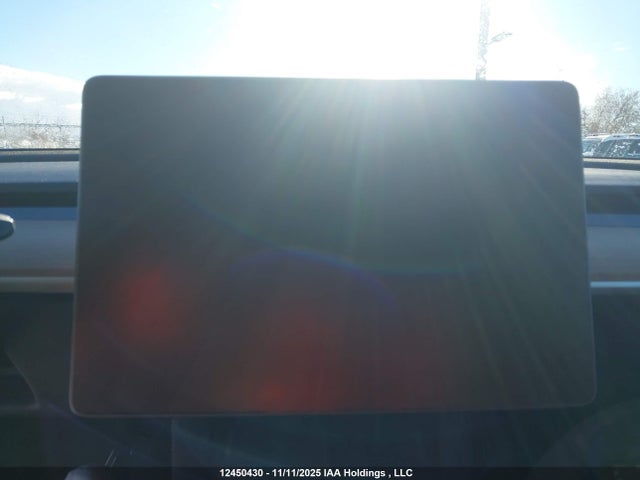 7SAYGDEE9NF432480 Tesla Model Y