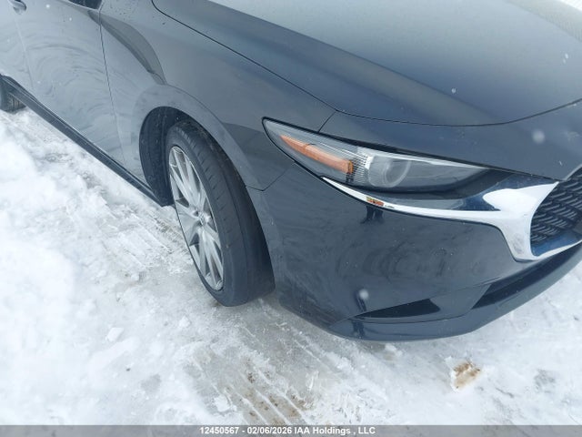 JM1BPADL7M1323976 Mazda MAZDA3