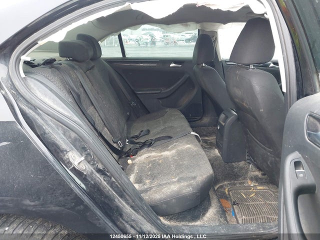 3VWB67AJ0GM362373 Volkswagen JETTA SE