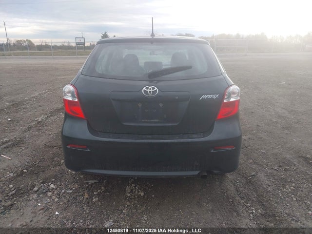 2T1KU4EE7EC131058 Toyota Matrix