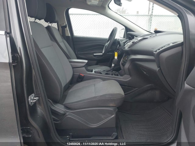 Продаж на аукціоні авто 2017 Ford Escape Se, vin: 1FMCU0G90HUA55327, номер лоту: 12450826