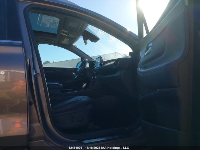 12451003 :رقم المزاد ، 5NMS5CAA2KH028601 vin ، 2019 Hyundai Santa Fe مزاد بيع