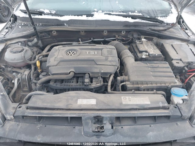 3VW217AU5JM759044 Volkswagen Golf Sportwagen 1.8 Tsi Comfortline/1.8 Tsi Trendline