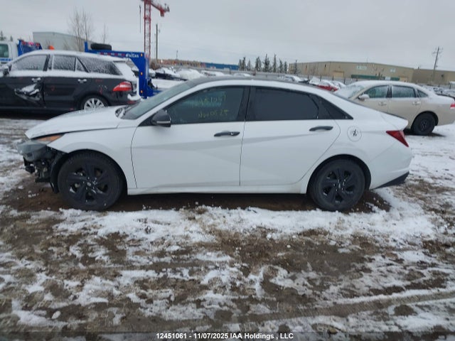 KMHLM4AG1MU142789 Hyundai Elantra Preferred Ivt With Sun And Tech Package
