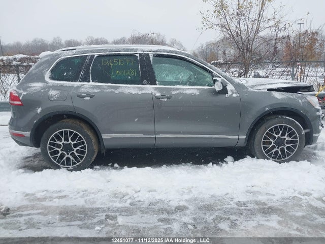 WVGRF7BP3HD001281 Volkswagen Touareg