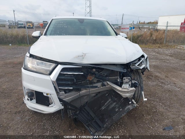 Audi Q7 2017 WA1VAAF73HD046126 Image 12