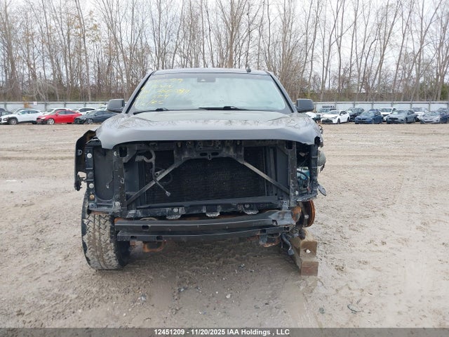 GMC Yukon Denali Denali 2016 1GKS2CKJ2GR386084 Image 13