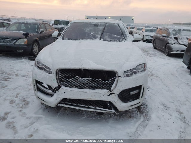 SADCL2BN9HA490053 Jaguar F-pace R - Sport