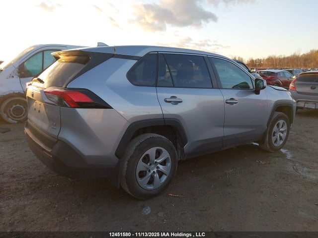Продаж на аукціоні авто 2022 Toyota Rav4 Le, vin: 2T3B1RFV3NC305784, номер лоту: 12451580