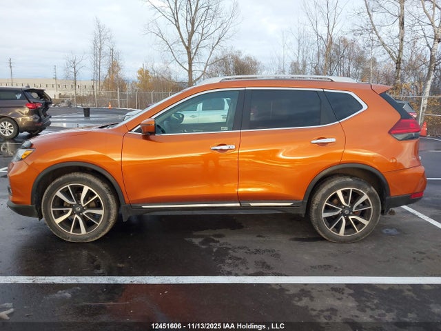 Продажа на аукционе авто 2017 Nissan Rogue Sv/sl, vin: 5N1AT2MV3HC765934, номер лота: 12451606
