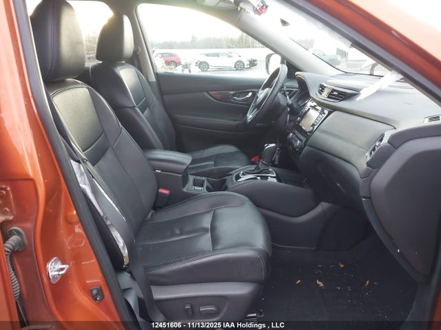 Продажа на аукционе авто 2017 Nissan Rogue Sv/sl, vin: 5N1AT2MV3HC765934, номер лота: 12451606