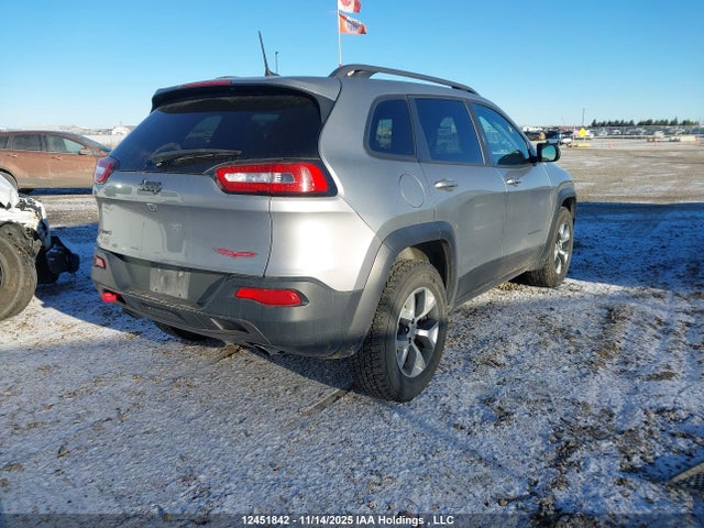 1C4PJMBS6GW168556 Jeep Cherokee Trailhawk