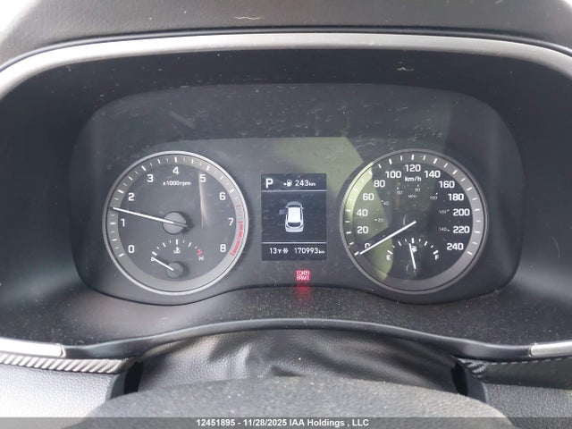 KM8J23A47KU988127 Hyundai TUCSON SE