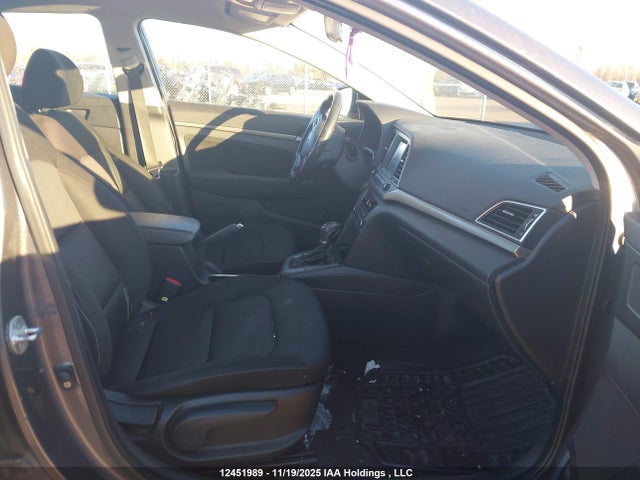 KMHD84LF3JU691242 Hyundai Elantra Gl Se
