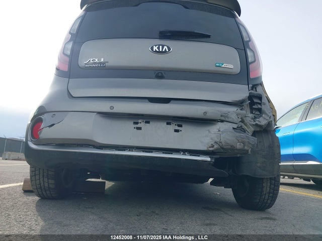 KNDJR3AE1K7038515 KIA Soul Ev Luxury