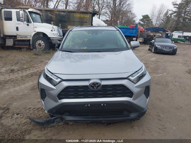 2023 Toyota Rav4 Xle/xle Premium მანქანა იყიდება აუქციონზე, vin: 2T3R1RFV9PC359947, აუქციონის ნომერი: 12452009