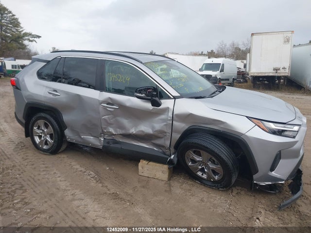 2023 Toyota Rav4 Xle/xle Premium მანქანა იყიდება აუქციონზე, vin: 2T3R1RFV9PC359947, აუქციონის ნომერი: 12452009