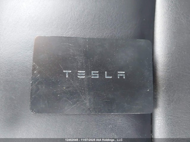 Tesla Model Y Long Range 2022 7SAYGDEE0NF574863 Image 11