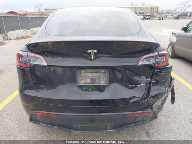 Tesla Model Y Long Range 2022 7SAYGDEE0NF574863 Image 16