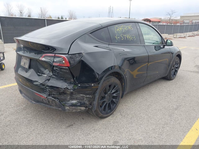 Продаж на аукціоні авто 2022 Tesla Model Y Long Range, vin: 7SAYGDEE0NF574863, номер лоту: 12452045