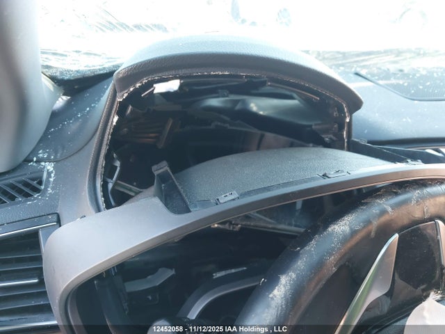 2HKRW2H99JH132067 Honda Cr-v Touring