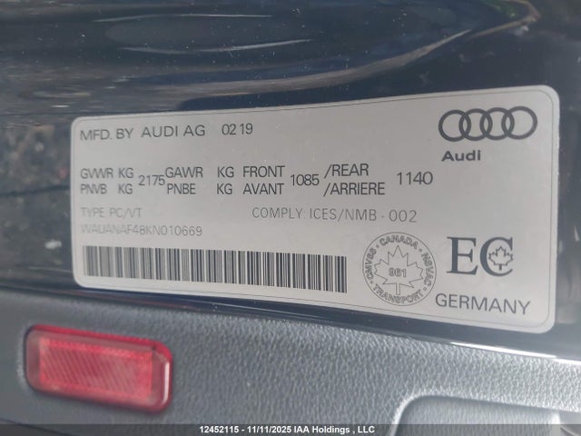 2019 Audi A4 45 Komfort მანქანა იყიდება აუქციონზე, vin: WAUANAF48KN010669, აუქციონის ნომერი: 12452115