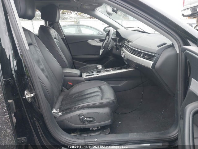 2019 Audi A4 45 Komfort მანქანა იყიდება აუქციონზე, vin: WAUANAF48KN010669, აუქციონის ნომერი: 12452115