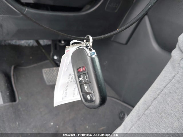 2HKRS6H5XTH204204 Honda CR-V HYBRID