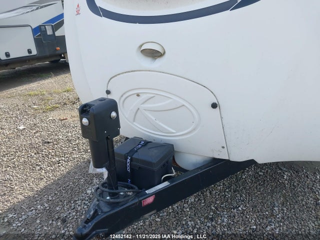 2012 Keystone Keystone მანქანა იყიდება აუქციონზე, vin: 4YDT30323CV600985, აუქციონის ნომერი: 12452142