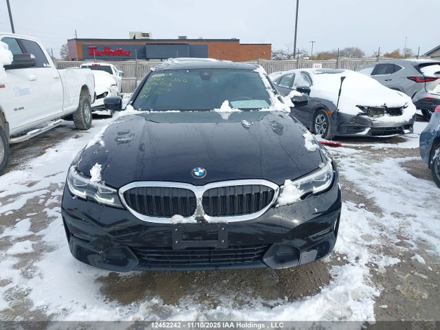 3MW5R7J03N8C70353 BMW 330i Xdrive