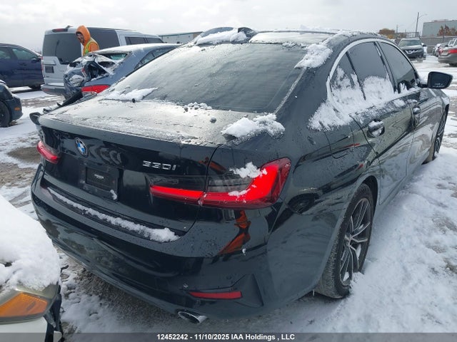 3MW5R7J03N8C70353 BMW 330i Xdrive