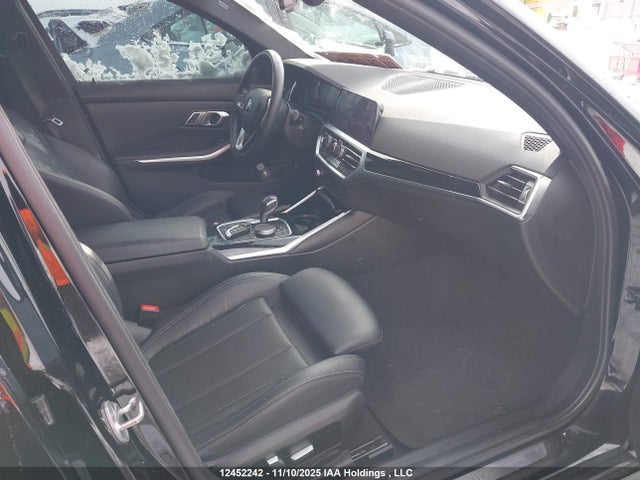 3MW5R7J03N8C70353 BMW 330i Xdrive