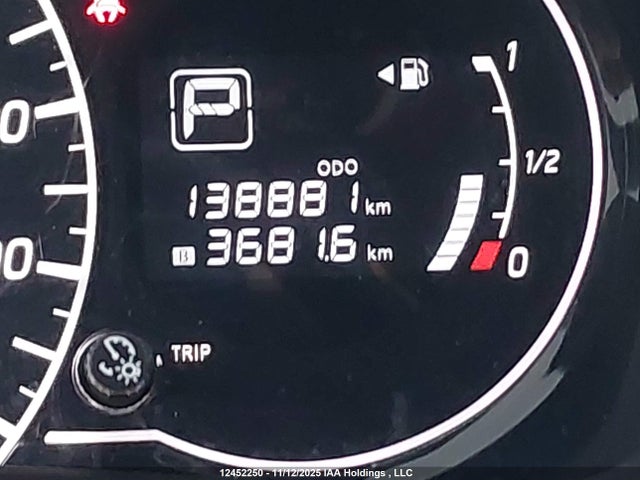 Nissan Versa 2018 3N1CE2CP0JL364851 Image 15