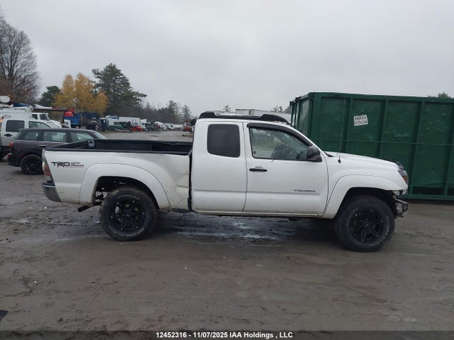 12452316 :رقم المزاد ، 5TFUU4ENXCX031852 vin ، 2012 Toyota Tacoma مزاد بيع