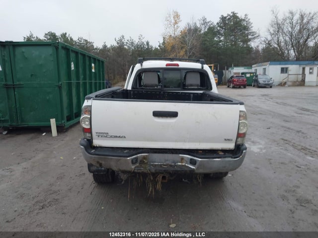 12452316 :رقم المزاد ، 5TFUU4ENXCX031852 vin ، 2012 Toyota Tacoma مزاد بيع